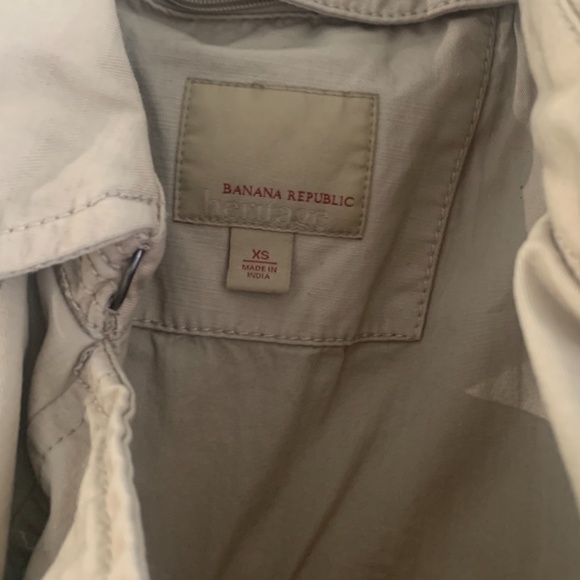 Banana Republic Trench Coat - Picture 2 of 4